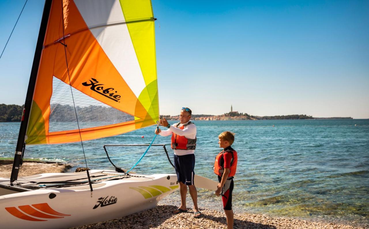 Maistra Select Family Hotel Amarin Rovinj Exterior photo