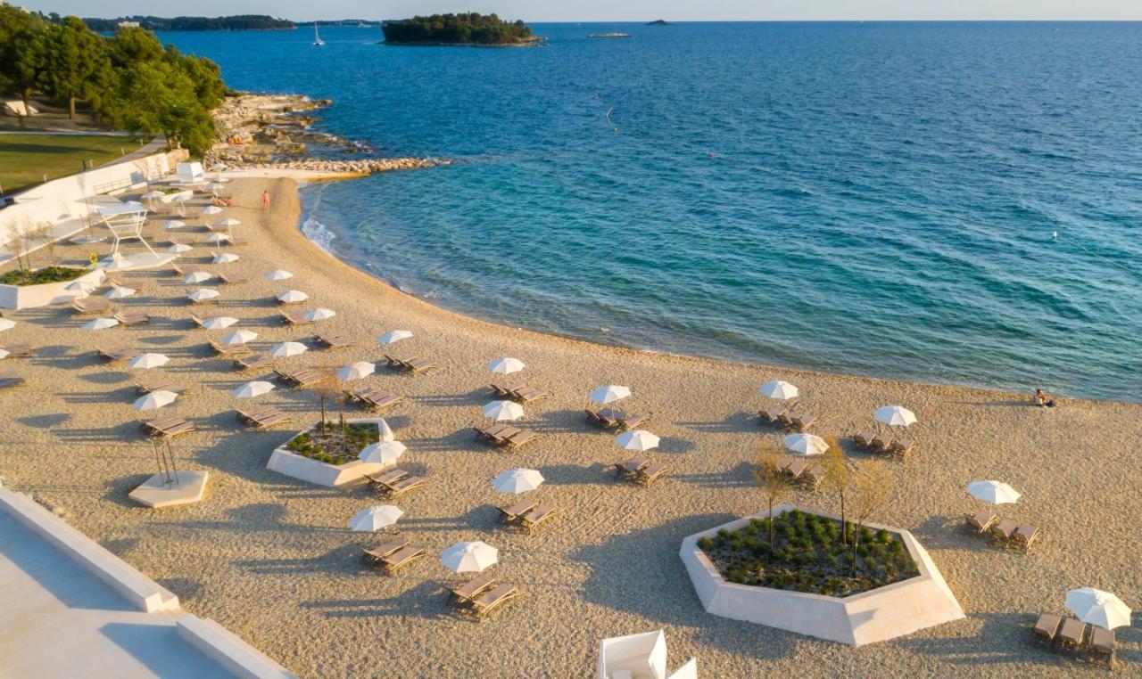 Maistra Select Family Hotel Amarin Rovinj Exterior photo