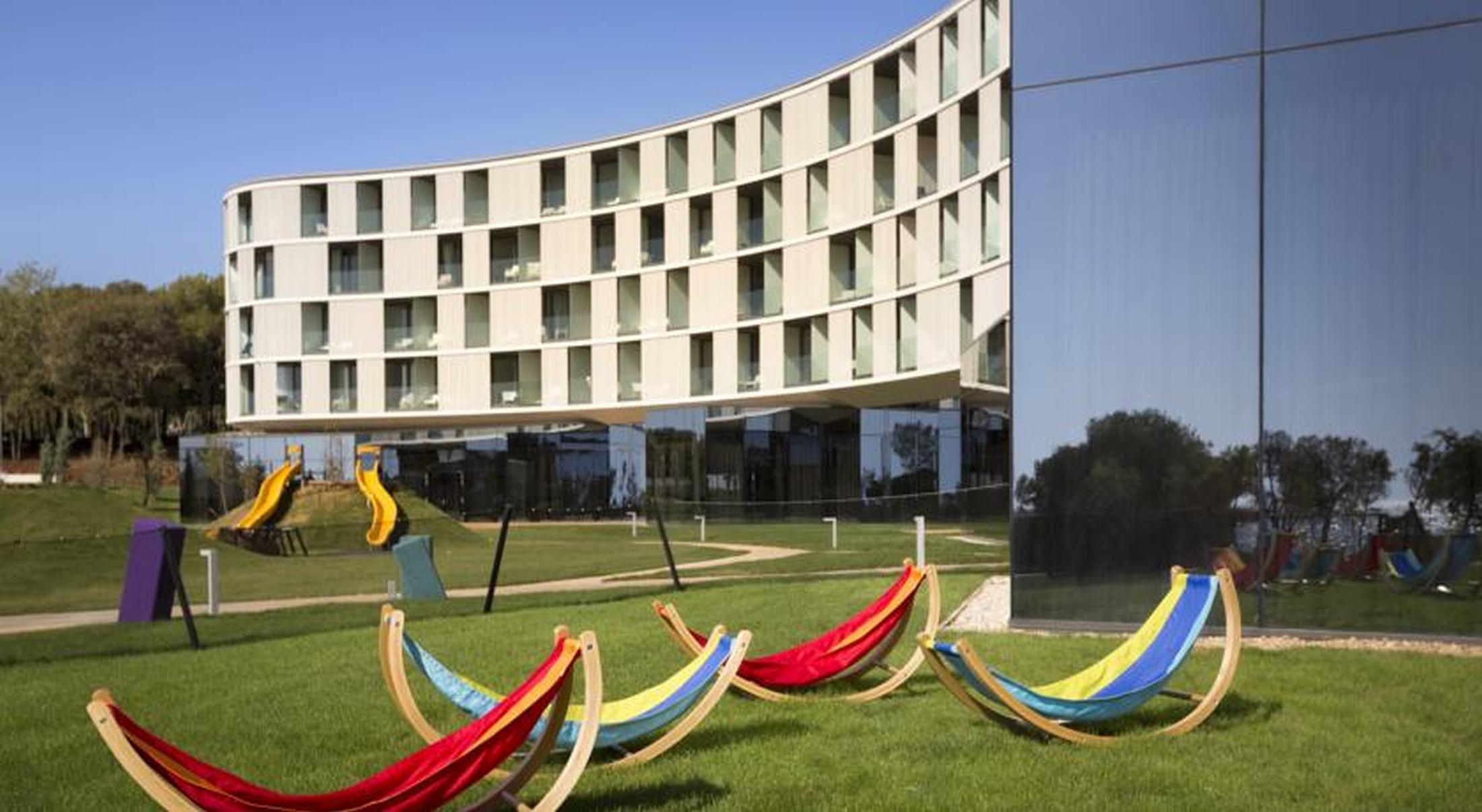 Maistra Select Family Hotel Amarin Rovinj Exterior photo