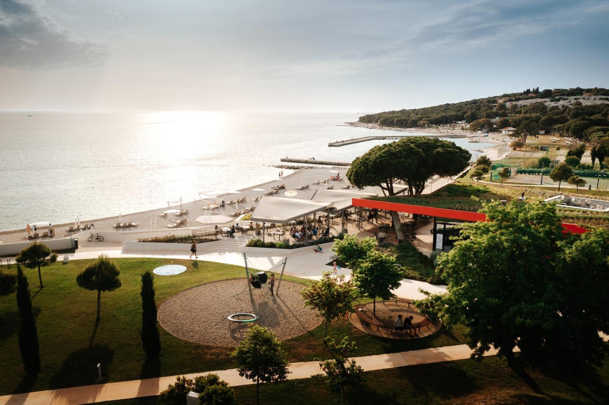 Maistra Select Family Hotel Amarin Rovinj Exterior photo
