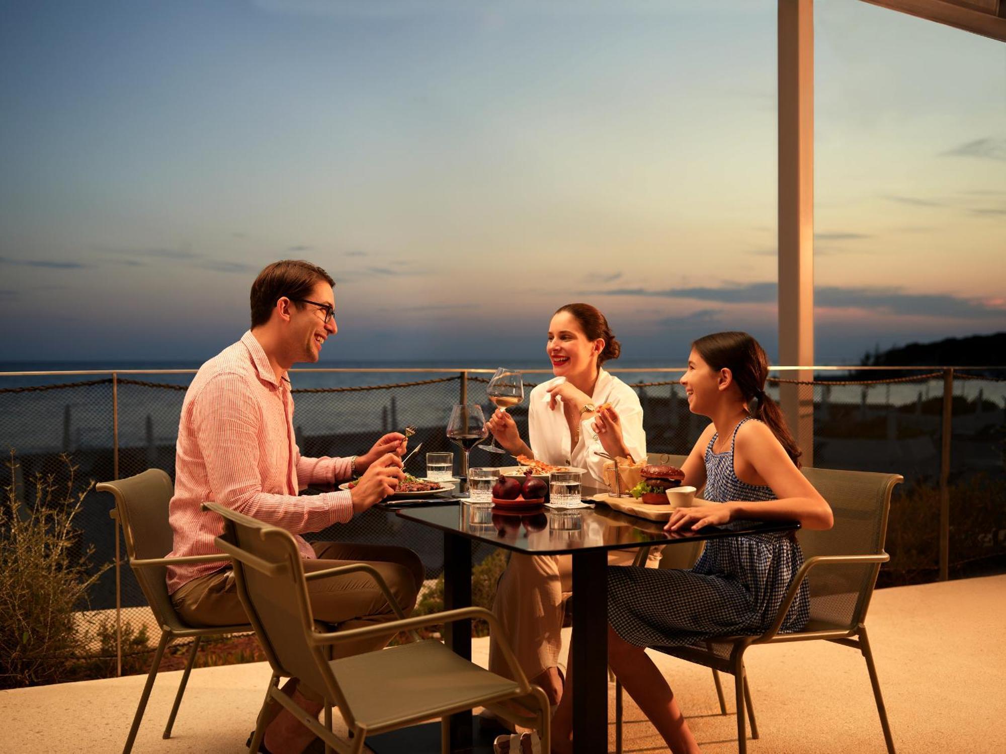 Maistra Select Family Hotel Amarin Rovinj Exterior photo