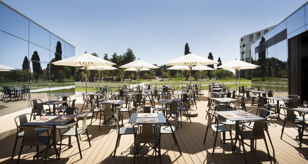 Maistra Select Family Hotel Amarin Rovinj Exterior photo