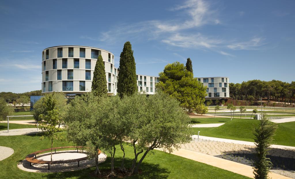 Maistra Select Family Hotel Amarin Rovinj Exterior photo